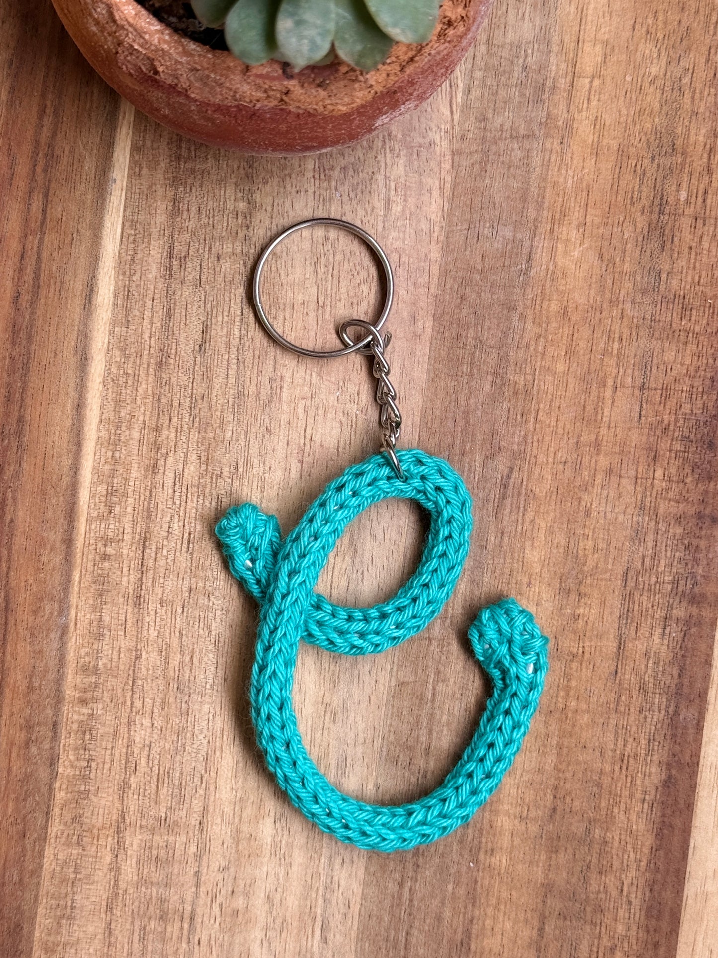 I-Cord Alphabet Keychain – Letter C