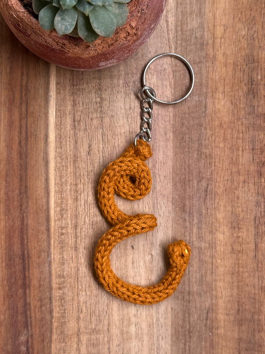 I-Cord Alphabet Keychain – Letter E
