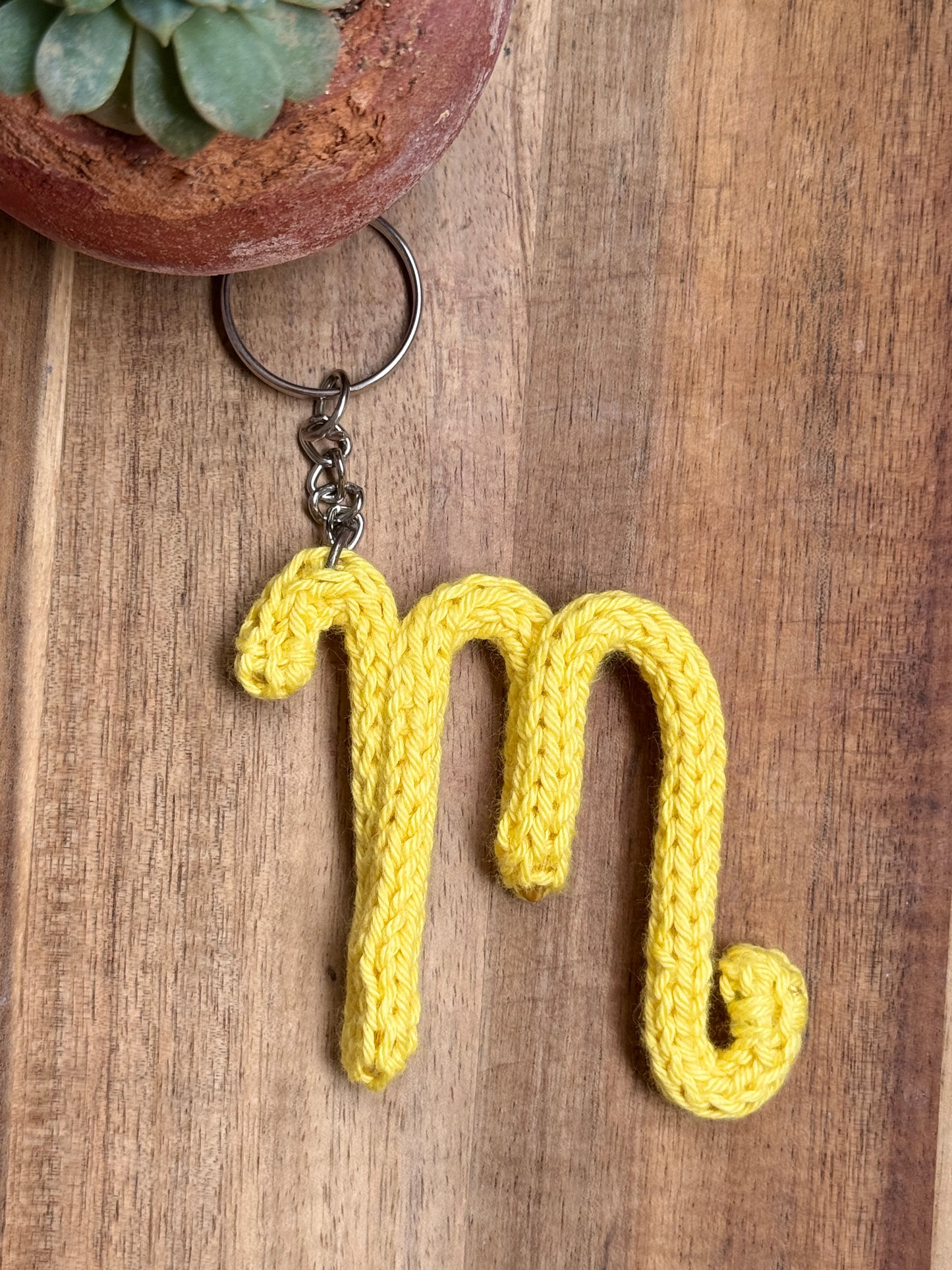 I-Cord Alphabet Keychain – Letter M