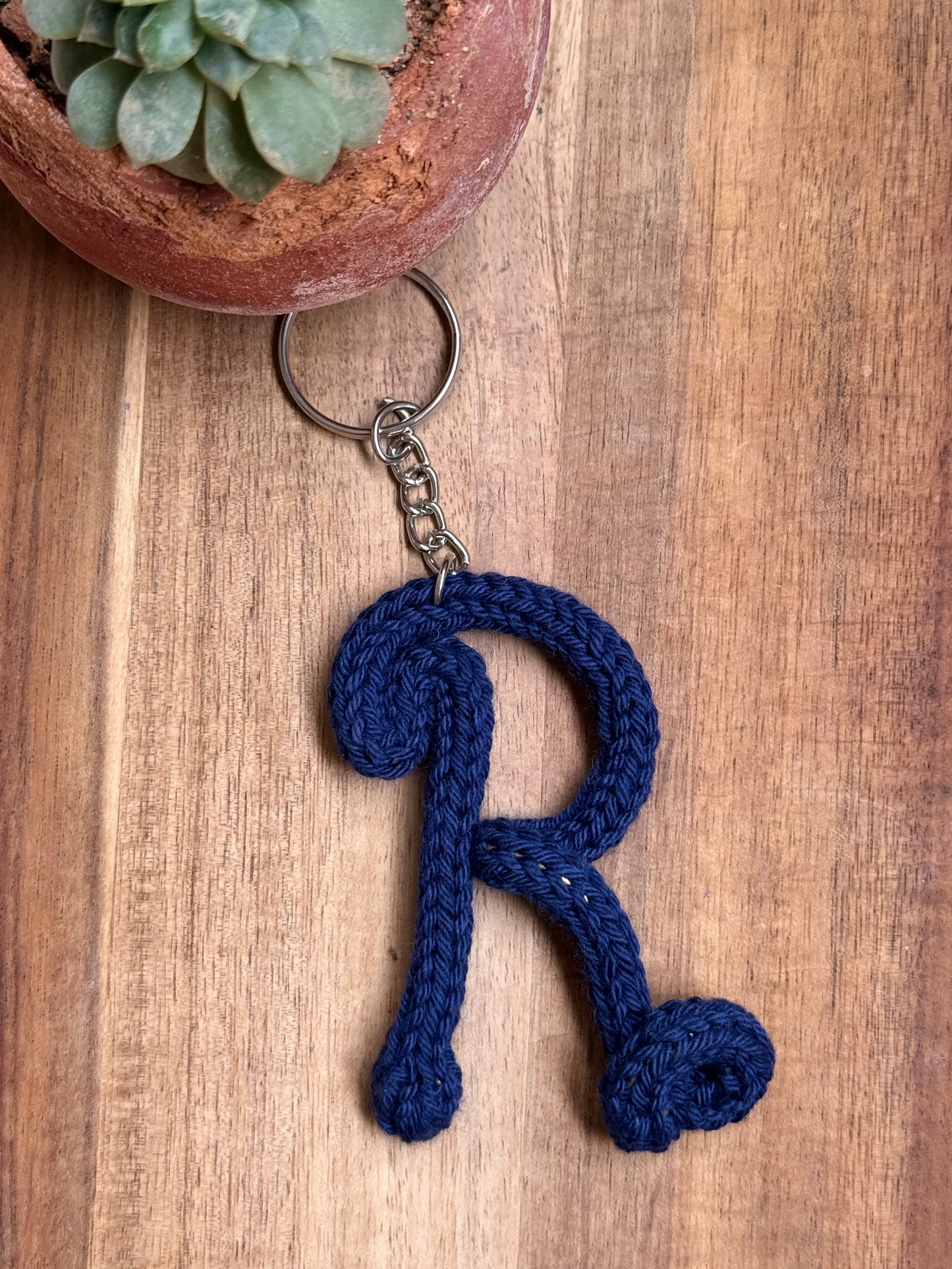 I-Cord Alphabet Keychain – Letter R