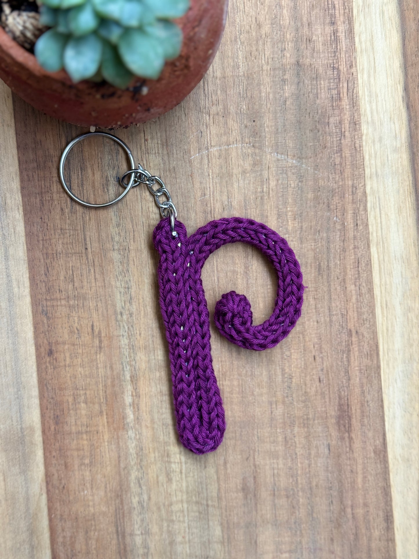 I-Cord Alphabet Keychain – Letter P